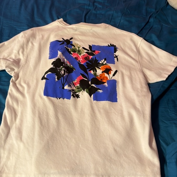 Flowers arrow off-white t-shirt - Picture 3 of 6